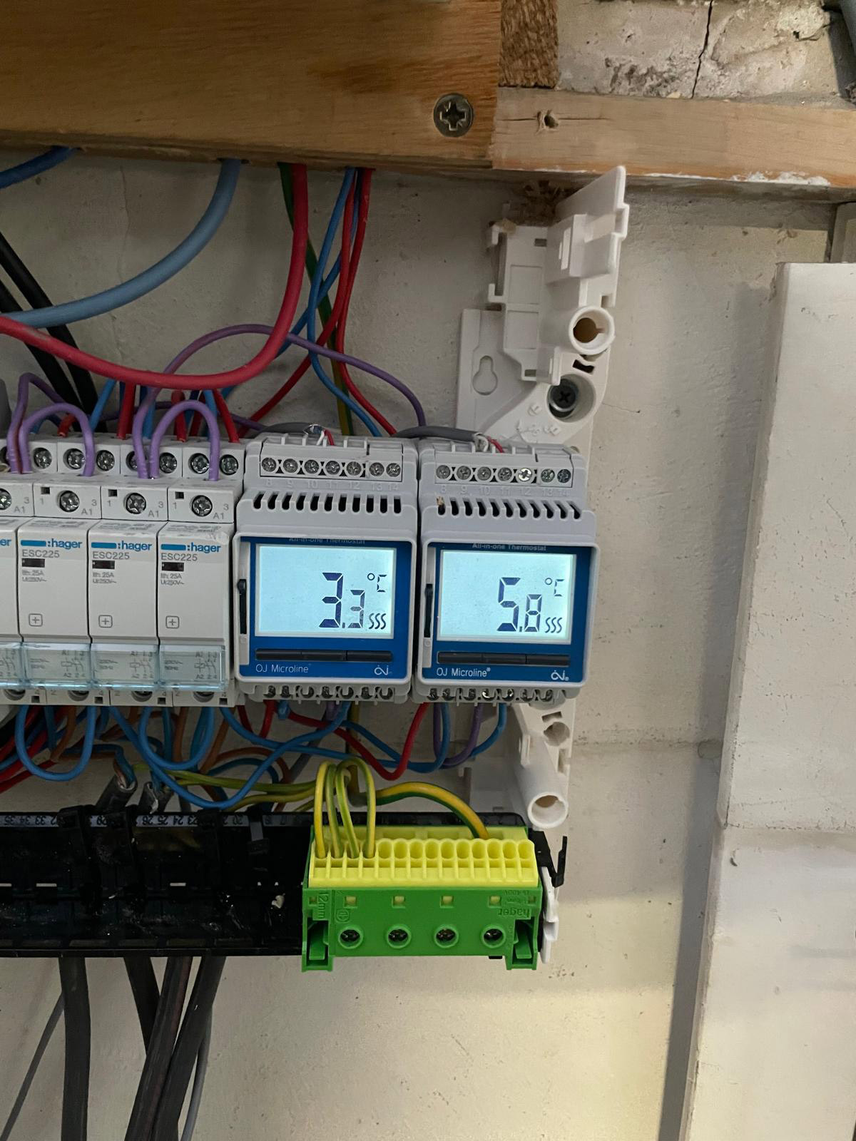 Installation électrique chauffage Decathlon