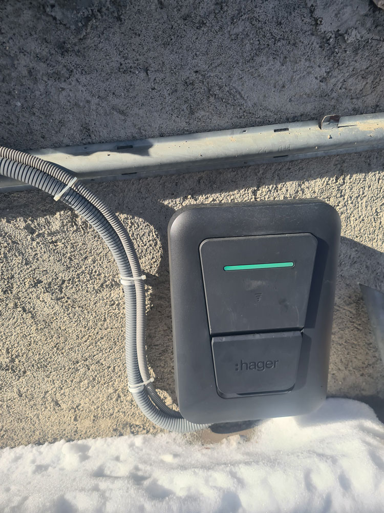 Borne de recharge | Elec Habitat Service | Installateur de borne de recharge pour voiture électrique à Grenoble